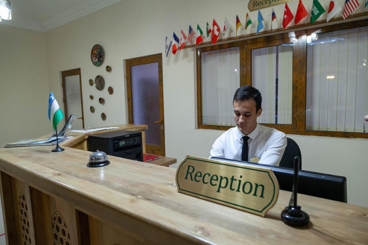 בוקורו Minorai Kalon Boutique Hotel מראה חיצוני תמונה