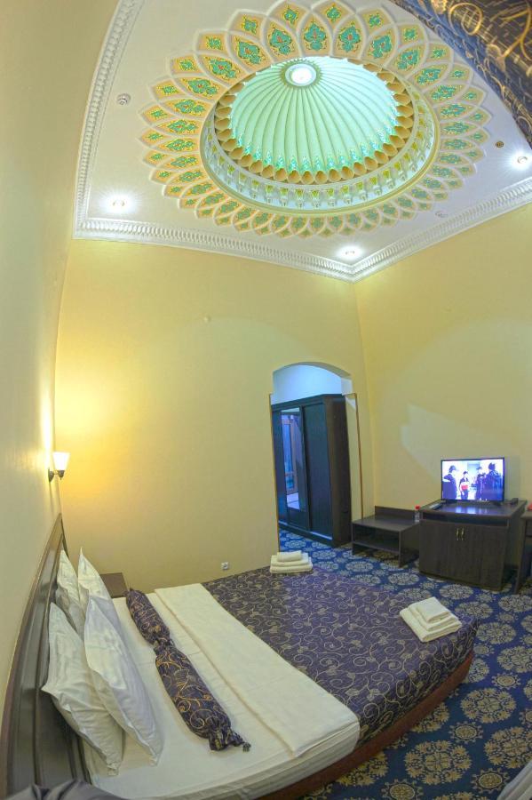 בוקורו Minorai Kalon Boutique Hotel מראה חיצוני תמונה
