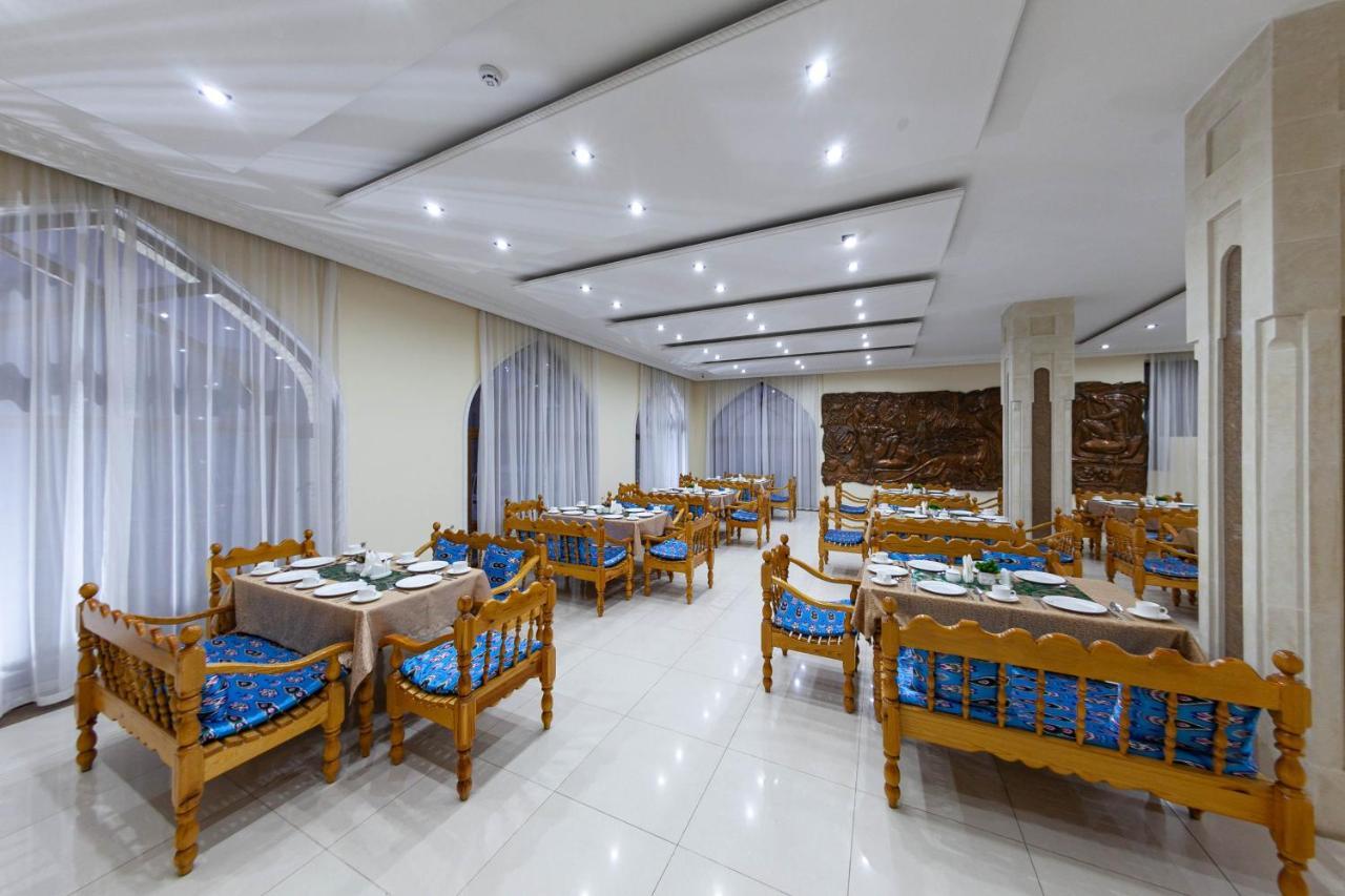 בוקורו Minorai Kalon Boutique Hotel מראה חיצוני תמונה