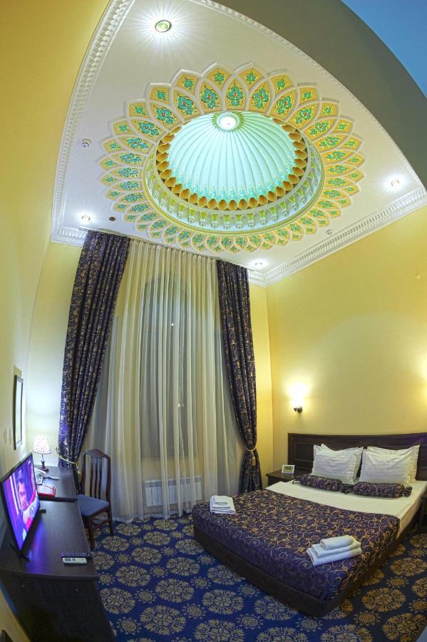 בוקורו Minorai Kalon Boutique Hotel מראה חיצוני תמונה