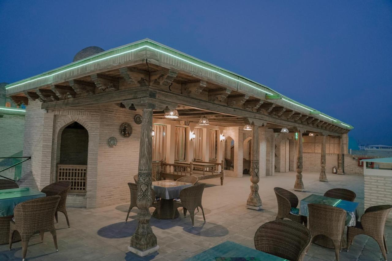 בוקורו Minorai Kalon Boutique Hotel מראה חיצוני תמונה